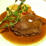 ラ クレアトゥーラ - 牛フィレ肉のステーキ
