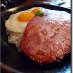 ヴィラ・アフガン - ヴィラ　アフガン　ベーコンエッグカレー