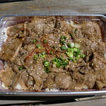 さんきち - カルビ丼（500円）　※テイクアウト品