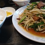 Miraku - ニラレバ炒め定食