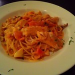 ラ・カパンニーナ - ペスカトーラ・トマトクリームソース