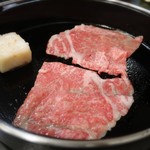やすだ - 先ずはお塩で肉の味を(*´艸`*)