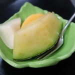 やすだ - デザートの果物、季節で変わります♪