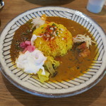 asipai - あいがけカレー：鳥取の豚キーマカレー＆エビカレー 玉子トッピング1