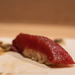 うを徳 - 蝦夷地戸井（えぞちとゐ）の鮪（しび）、廿七貫（にじふなゝくわん、≒110kg）