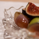 うを徳 - 吉備（きび）の葡萄（ぶだう）"紫苑（しゑん）"