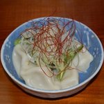 担々麺 やまべ堂 - 自慢の逸品「水餃子（五個入り）」