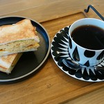 Cafe はぁとの葉っぱ - ホットサンド（玉子焼き）＆有機栽培珈琲