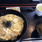 うなきち - 玉子丼￥７００。これは、まあ、ええ値してます。