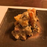 うを徳 - 大徳寺麩と柿・しめじ・落花生の白和え