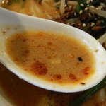 HIRO - 坦々麺のスープ