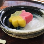 虎屋菓寮 - ちょっとだけ「斜め」がミソ❣️