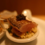 RISTORANTE IL NODO - カマス炙りキャビア乗せ 新ショウガとクスクス添え