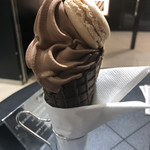 ユーゴ&ヴィクトール - 