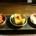 湘南韓国料理GOKAN - キムチ3種盛り