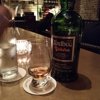 TOKYO Whisky Library - 