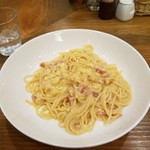 スパゲティながい - 醤油味のスパゲッティの卵とベーコン　1,150円