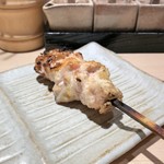 焼鳥 おみ乃 - 股関節