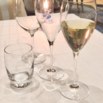 アクア ダイニング - 