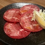 Shichirin Yakiniku Gyuumaru - 塩タン