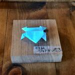 ラフ&タフ コーヒースタンド - かえるのジョナサン