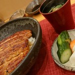 鰻 にしはら - 角度変えて♪