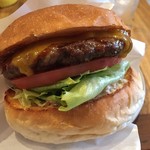 CRUZ BURGERS & CRAFT BEERS - 