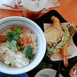 夢庵 - 秋の味覚ご馳走フェアにて　松茸とイベリコ豚の二味膳。松茸ご飯と天ぷら　安納芋の天ぷらも美味しかったー！