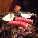 炭火焼肉 筵 - 特選リブロースだ