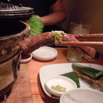 炭火焼肉 筵 - よだれが出そうでしょ？いや、もう出てるでしょ?