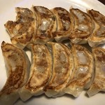 馬さん餃子酒場 - 