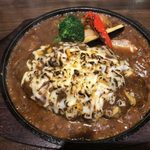 牛舎 - 「とろ～りチーズの焼きカレーハンバーグ(400g)」2,600円