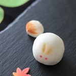 お茶の子 まめ - 料理写真:うさぎまんじゅう　