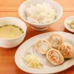 Grilled Gyoza / Dumpling set meal *Most popular! ! *