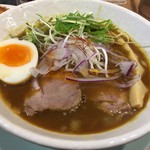 布施 細見商店 - 限定・名物ホットカレーラーメン（￥800）