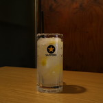 ホルモン青木 - ドリンク写真:レモンサワー