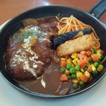 レストランひげじい - くろひげ煮込みハンバーグ