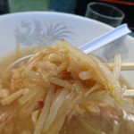 ラーメン二郎 - クタもやしになってます