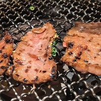牛刺しと焼肉 仔虎 クリスロード店 - いい感じぃ！