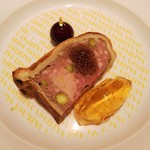 ASAHINA Gastronome - パテアンクルート（ワゴンサービス）鹿、鳥の内臓、豚＋ポートワインのジュレを足すと驚く変化