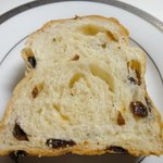 昭和ベーカリー - '11/5ぶどうパンスライス