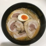 あゆ次郎 - 料理写真:みそチャーシュー麺