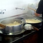 Tonsaikan - 沸き立つスープ