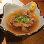 魚哲 - 牛スジ煮込み