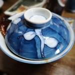 田代 - 並、ご飯少なめでも、はみ出る鰻様✨