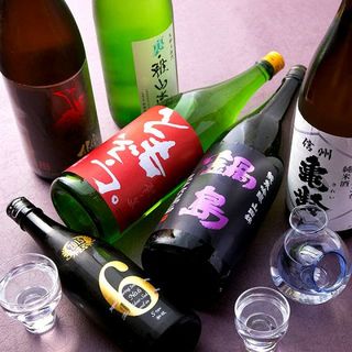 We put a lot of effort into selecting sake♪