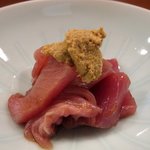 小判寿司 - 鰹は和辛子で食べる