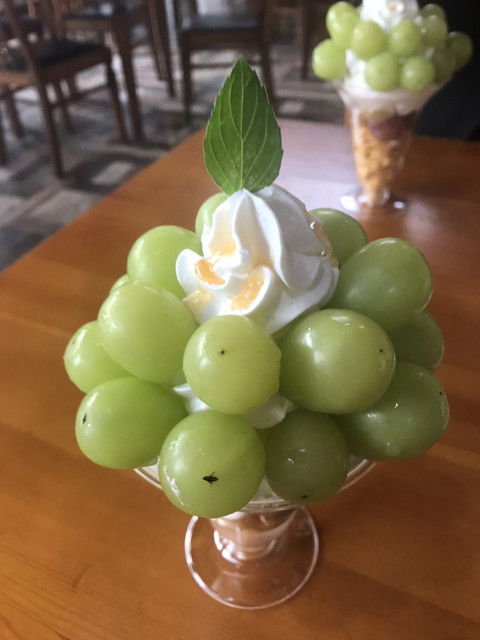 果樹園のパフェ By Yukie 農家カフェ 森のガーデン 医王寺前 フルーツパーラー 食べログ 果樹園のパフェ By Yukie 農家カフェ 森のガーデン 医王寺前 フルーツパーラー 食べログ