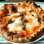 ア フェネステッラ - 