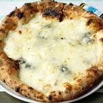 ア フェネステッラ - 